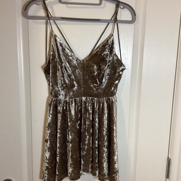 Silence + Noise Women's Brown Metallic Crushed Velvet Size M Baby  Doll - Picture 1 of 10